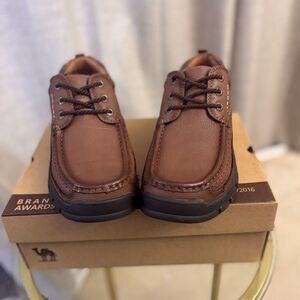 CAMEL CROWN Outdoor Walking Mens Leather Slip On Loafers SZ 10 Brown Comfort NEW